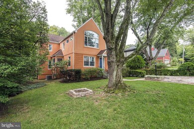 7123 Gordons Rd, Falls Church, VA 22043 - photo 3