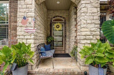766 S Hackberry Ave-4