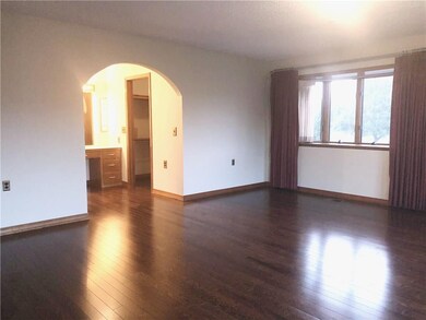 12350 Akita Ln, Lowell, AR 72745 - photo 5