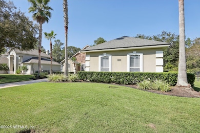 5-web-or-mls-Hickory Trace Dr-S2310-005