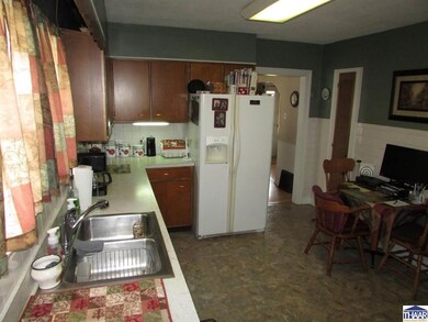 2512 Park St, Terre Haute, IN 47803 - photo 6