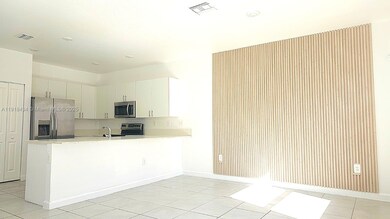 11774 SW 246th Ln, Homestead, FL 33032 - photo 5