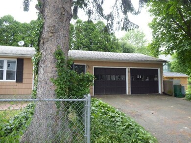 36 Melvin St, Chicopee, MA 01013 - photo 2