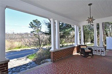 206 N Hawthorne Rd, Winston Salem, NC 27104 - photo 2