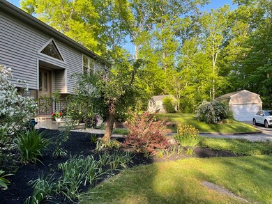 613 Mendon Rd, Northbridge, MA 01534 - photo 2