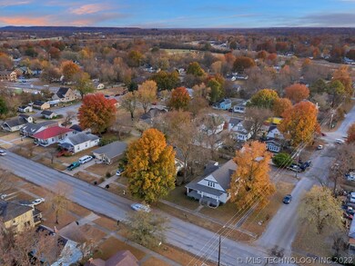 301 E Will Rogers Blvd, Claremore, OK 74017 - photo 2