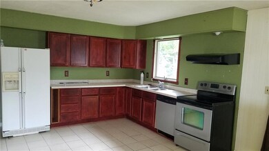 114 Ash St, Turtle Lake, WI 54889 - photo 4