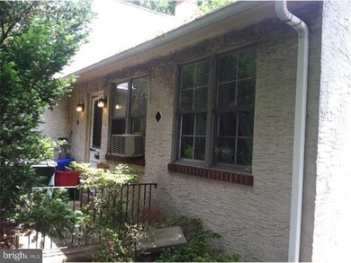 717 Pennsylvania Ave, Southampton, PA 18966 - photo 2