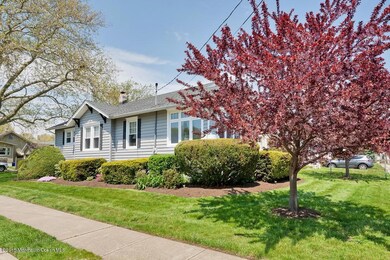 31 Windsor Ct, Neptune, NJ 07753 - photo 5