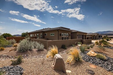 2-213 W Apogee Ln