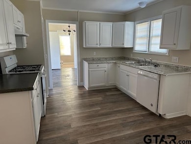 1207 S Azalea Dr, Tyler, TX 75701 - photo 3