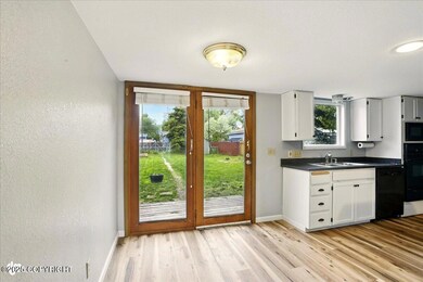 4403 E 5th Ave. Anchorage, AK 99508