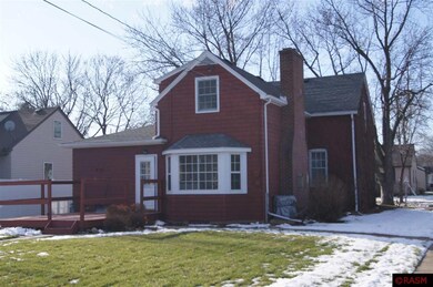 1026 N Washington St, New Ulm, MN 56073 - photo 4