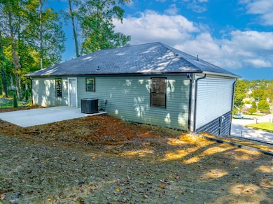 136 Maple Crest, Greeneville, TN 37743 - photo 4