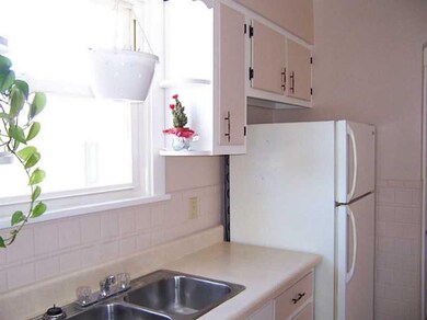 1825 Irwin St, Aliquippa, PA 15001 - photo 6