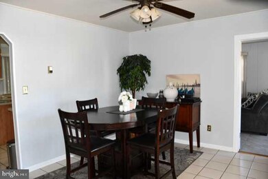 33 Belhurst Ln, Willingboro, NJ 08046 - photo 4