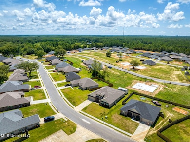 6237EmeraldLakeDr-2
