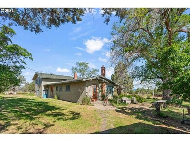 79702 Highway 216, Maupin, OR 97037 - photo 7