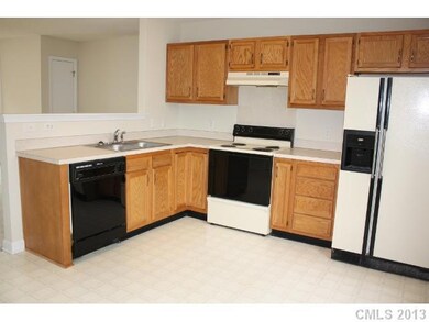 5115 Daffodil Ln, Concord, NC 28025 - photo 2