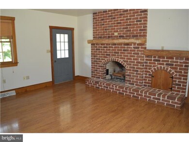 160 Poplar Rd, Boyertown, PA 19512 - photo 5