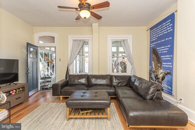 34 S Clinton St unit 1ST FLOOR, Doylestown, PA 18901 - photo 2