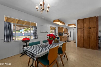 Dining ~ Kitchen