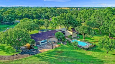Extra parking in back or play a game of basketball, then take a dip in the pool!