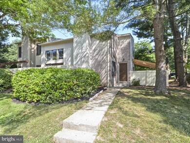 20302 Grazing Way, Montgomery Village, MD 20886 - photo 2