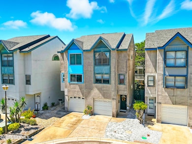 30_the real estateographers_028