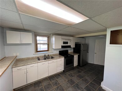 480 Bullocks Point Ave unit 2, Riverside, RI 02915 - photo 2