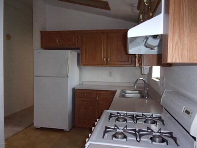 78 E. 4th St. South 012