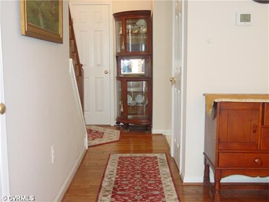 Foyer - Hallway leading from foyer to dining room 