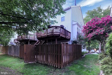 45616 Whitcomb Square, Sterling, VA 20166 - photo 3