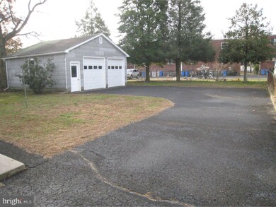 124 E Olive St, Westville, NJ 08093 - photo 4