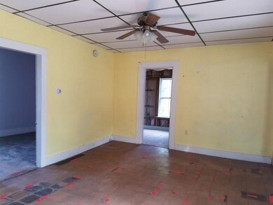 22 Chase St, Claremont, NH 03743 - photo 5