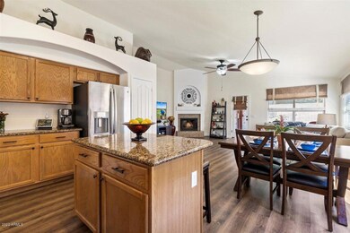 03-Kitchen