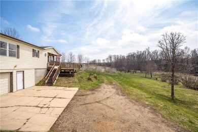 6899 N 19th Ave W, Newton, IA 50208 - photo 4