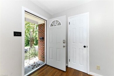 2511 Emerald Dr, Greensboro, NC 27403 - photo 4