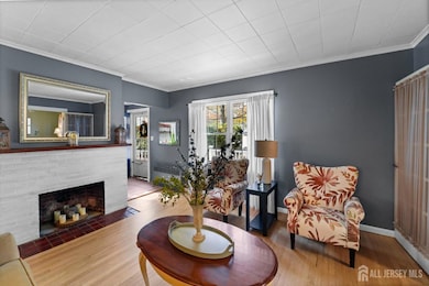 51 Thomas St, Metuchen, NJ 08840 - photo 5