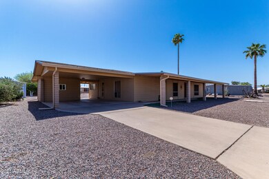 01 Desert Trail 8249