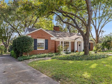 7106 Meadow Lake Ave, Dallas, TX 75214 - photo 2