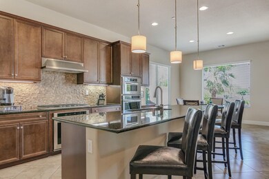 KITCHEN FEATURES OPTIONAL PENDANT LIGHTS
