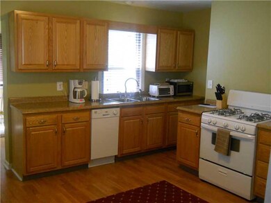 1115 Liverpool St, Pittsburgh, PA 15233 - photo 4