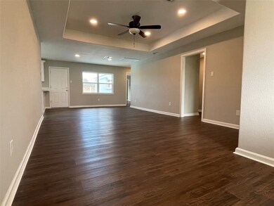 8411 Garden Parks Dr, Houston, TX 77075 - photo 6