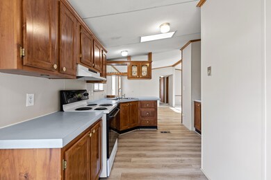 8 Castine Dr, Old Orchard Beach, ME 04064 - photo 6