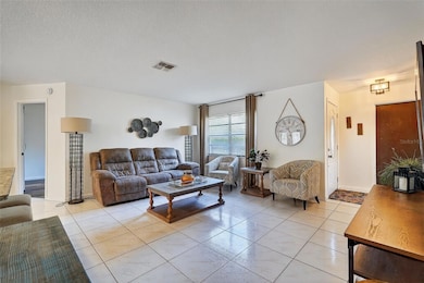 2827 Eagle Run Cir S, Clearwater, FL 33760 - photo 7