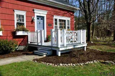 345 Winter St, North Greenbush, NY 12018 - photo 3