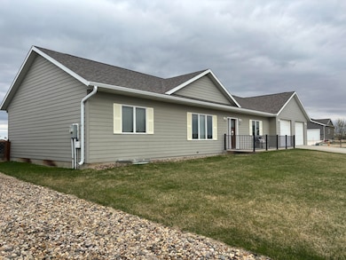 2117 Brookstone Loop, Pierre, SD 57501 - photo 2