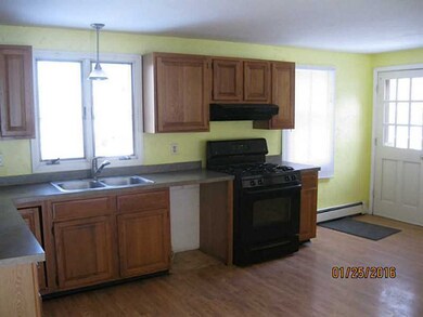 163 Cherry Hill Ave, Woonsocket, RI 02895 - photo 3