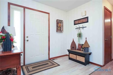 1915 Wyoming Trail, Findlay, OH 45840 - photo 5